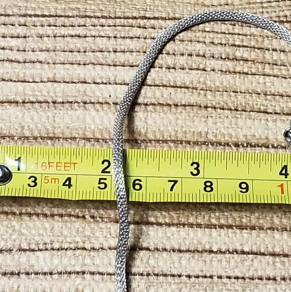 Womens Neclace - Picture 3 of 5